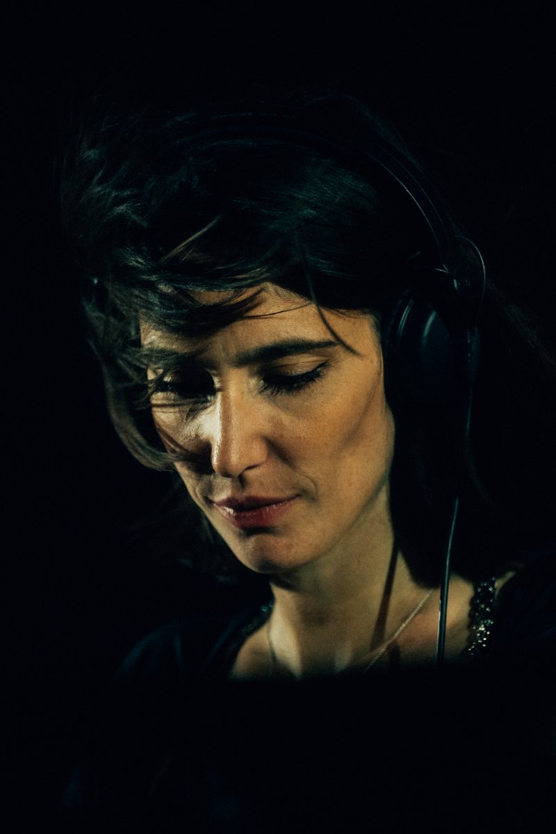 stubru's tweet photo. Exhale. @AmelieLens straalt tijdens de laatste set op haar eigen Atmosphere-stage. @tomorrowland 2023 eindigt met een hoogtepunt. #TML23 https://t.co/c9JmuDjeed