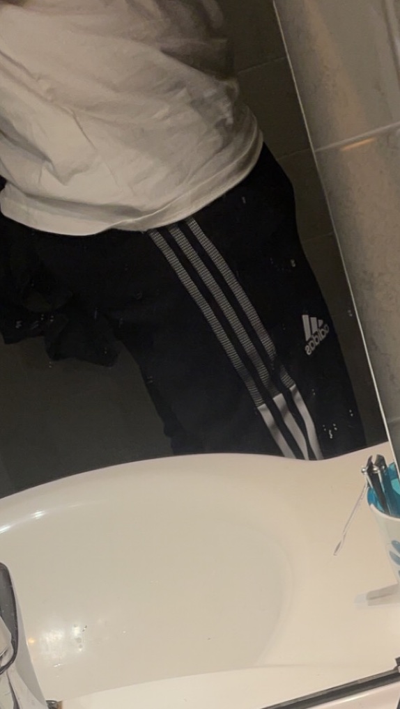 trackies04's tweet photo. 😏😏 https://t.co/wHWzdcfYKe
