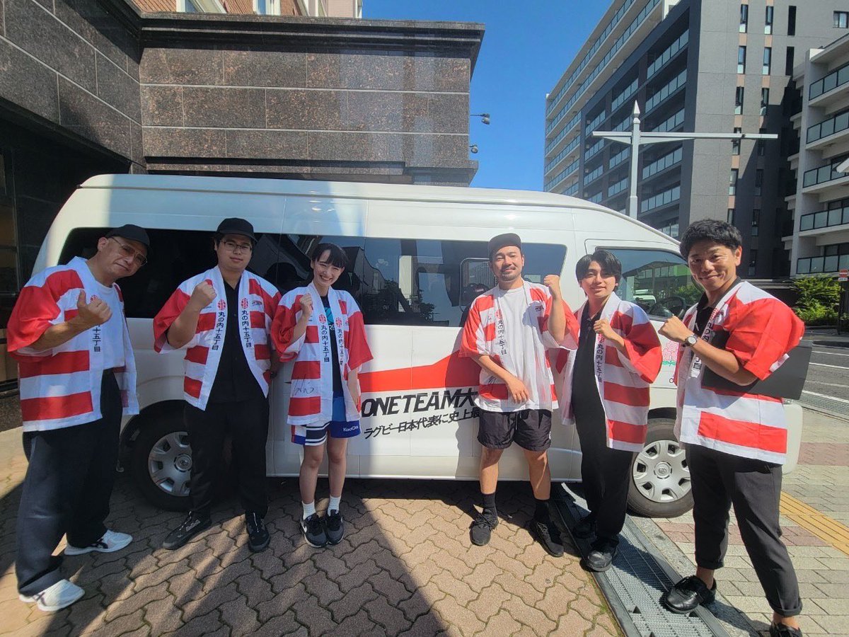 flowerwalking_'s tweet photo. 東チームのエールカーは昨日無事にTEAMの４文字を描き終えました！
6月末に北海道を出発し、1ヶ月以上エールカーに乗り、イベントを支えたキャラバン隊や、イベントを盛り上げて下さったアンバサダーの方々、そして、何よりイベントに参加して下さった皆様のおかげです！ありがとうございました！ https://t.co/ym9D2BMY16