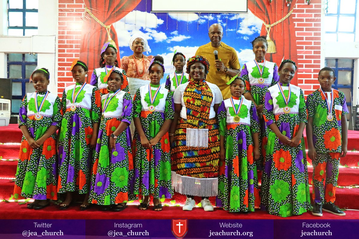 theJEAChurch's tweet image. Awesome group photos after receiving their participating group photos at the Unity Service 2023

#JeaChurch
#UnityService
#UnityService2023
#OurYearOfVeryGoodNews
#RevDavidEsosaIzeiyamu