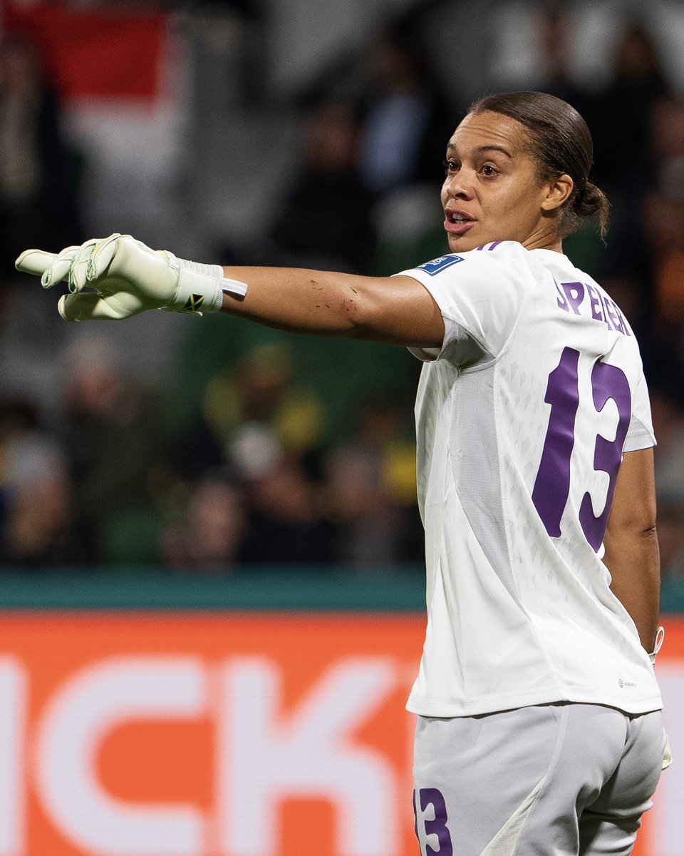 jff_football's tweet photo. Immaculate sheet 🧽🧴
🇵🇦 0 - 1 🇯🇲
📷: @mr_geniuz
.
#ReggaeGirlz #FIFAWomensWorldCup #PANJAM #FIFAWWC #BeyondGreatness #JFF_Football https://t.co/xQIjG8sUva