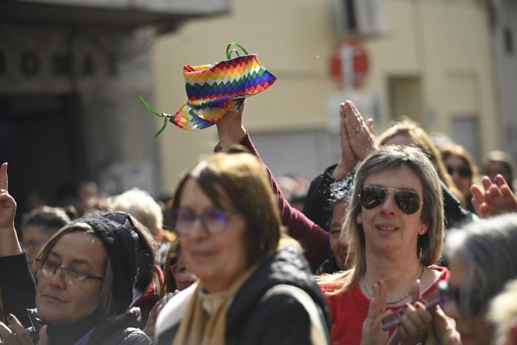 ¡Sin feminismos no hay justicia social! 🟣 Un fin de semana, 1600 personas debatiendo, el Frente Amplio y su Primer Encuentro Nacional de Feminismos.

#EFE1