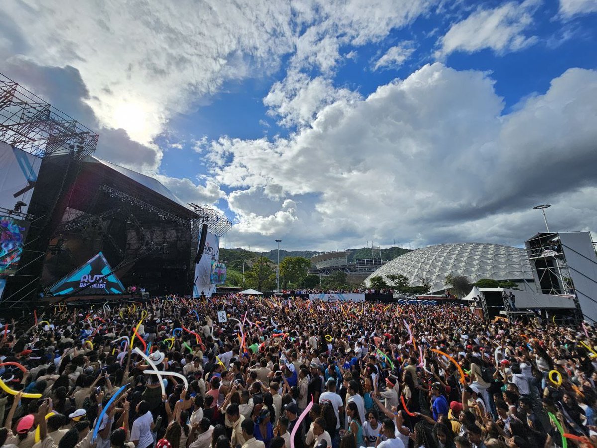 Nicolás Maduro tweet media