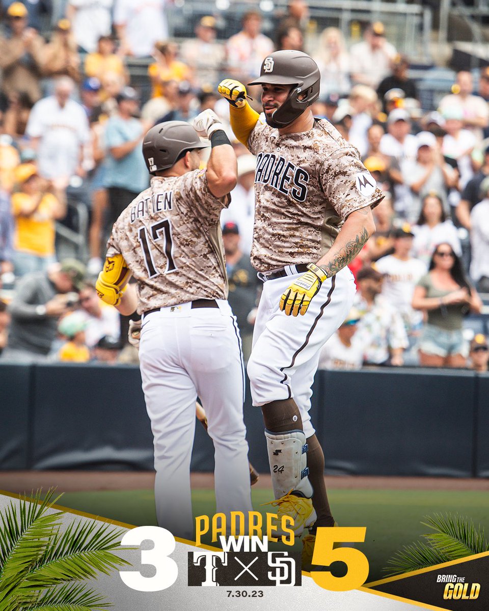 Padres's tweet photo. Messed with 'em 🤠 

#PadresSweep | #BringTheGold https://t.co/FPU3firw77