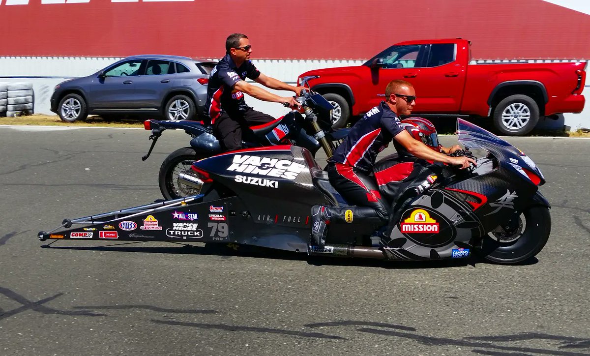 The winners of the 35th Annual DENSO NHRA Sonoma Nationals.

Top Fuel: Justin Ashley 

Funny Car: J.R. Todd 

Pro Stock Motorcycle: Gaige Herrera 

#NHRA #NHRAonFOX #NHRACampingWorld #SpeedForAll #WesternSwing #DENSONHRASonomaNationals #SonomaNats #SonomaRaceway