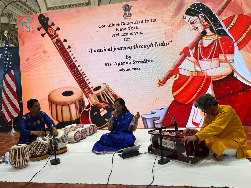 GIOFranceParis's tweet photo. Congrats to Aparna Sreedhar, Cultural Ambassador of GIO France for her outstanding performance at the Consulate General India in New York. Thanks to Amb. @randhir_jk , Consul General of India in NYK for his full support &amp; A.Ramsaran
@IndiainNewYork @JawedAshraf5 @IndiaembFrance https://t.co/DnecaI2w1Z