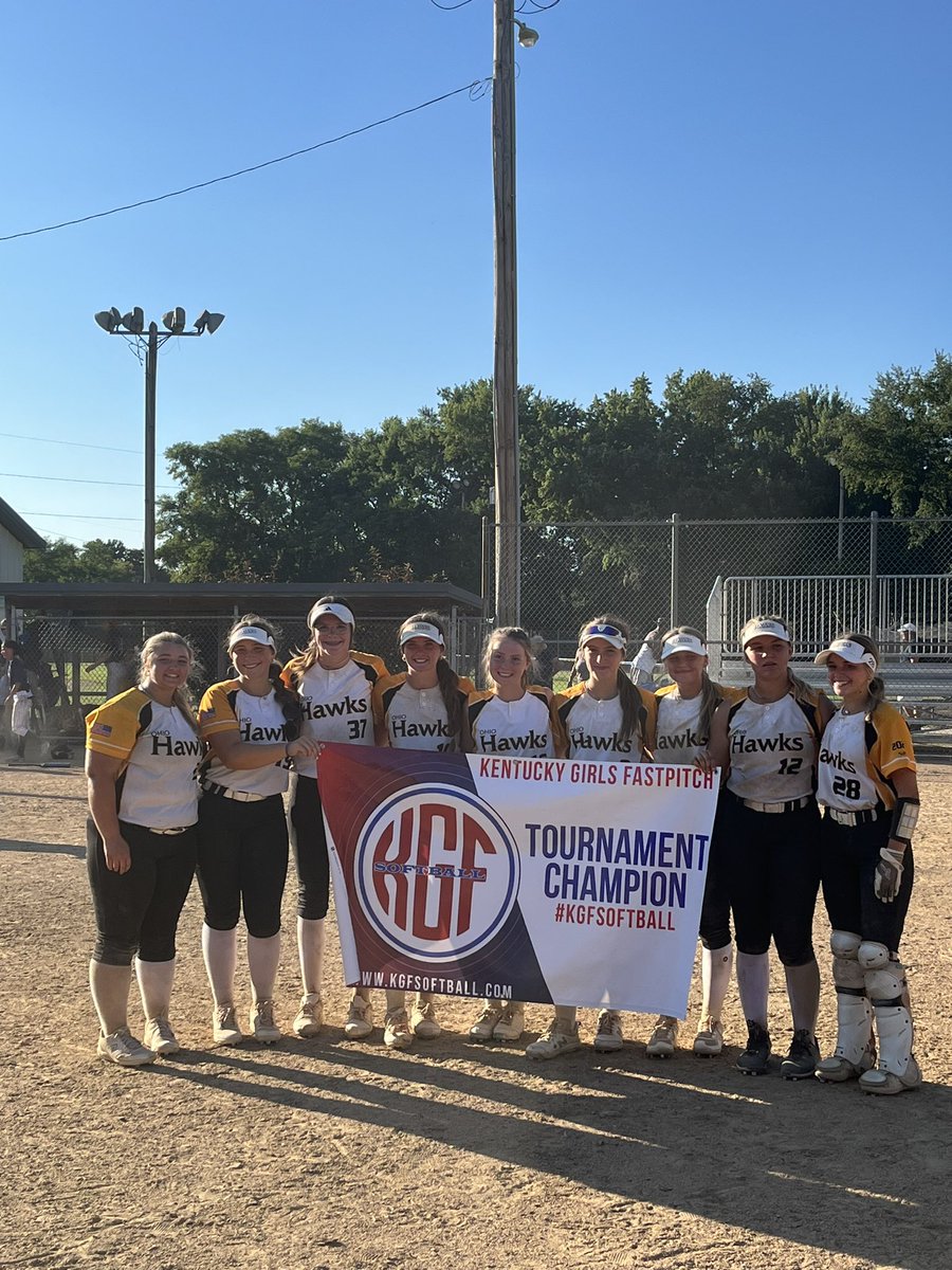 Hawks win the championship!! It was a exciting finish to our last tournament of the season. Congrats to <a href="/montanayounker_/">Montana Younker</a>  and <a href="/A_Lightner2026/">Averie Lightner</a> on this games home runs!  Also congrats to all 5 girls that hit home runs this weekend. Go hawks!!  <a href="/LegacyLegendsS1/">Legacy & Legends Softball</a>  <a href="/SBRRetweets/">Softball Recruiting Reposts</a>
