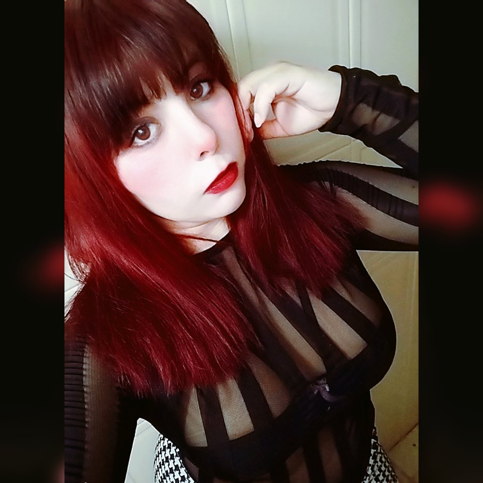 #NuevaFotoDePerfil
#NewProfilePicture 
#redgirl
#redhair 
#cherrylips 
#gothfantasy 
#gothgirl