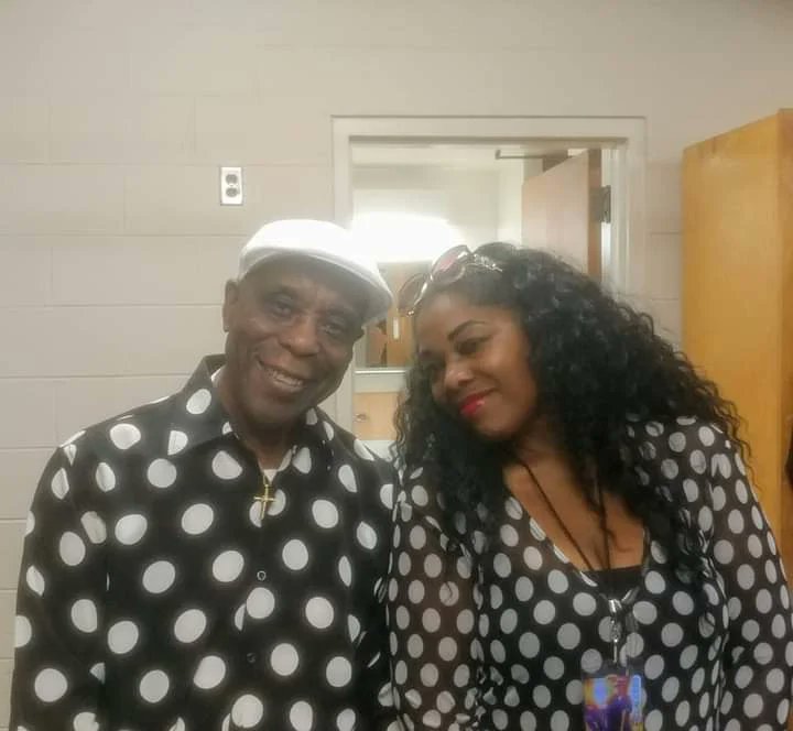 StacyWineShop's tweet photo. Happy 87th birthday to the Master, the living legend @TheRealBuddyGuy ! Thank you so much for your kindness and your music!! I wish you many more years of great birthdays!! #buddyguy #livinglegend #bluesicon 👑💙🎸🎂 https://t.co/x2ABHCUia3