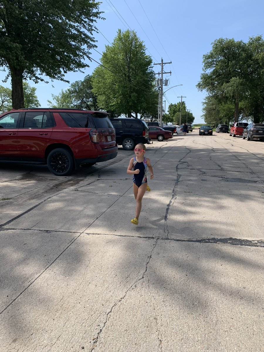 ExeterCClub's tweet photo. The Triathlon was a success!! Huge thanks to our sponsors for the prizes! Twisted Wrench &amp;Sweetwater Bar and Grill https://t.co/SkyS9FrENb