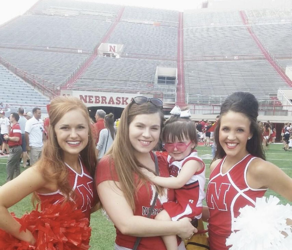 Coach_Taylor45's tweet image. First picture is Maddie in 2015. This is one of those things for our kids. Tradition. #FanDay #Huskers