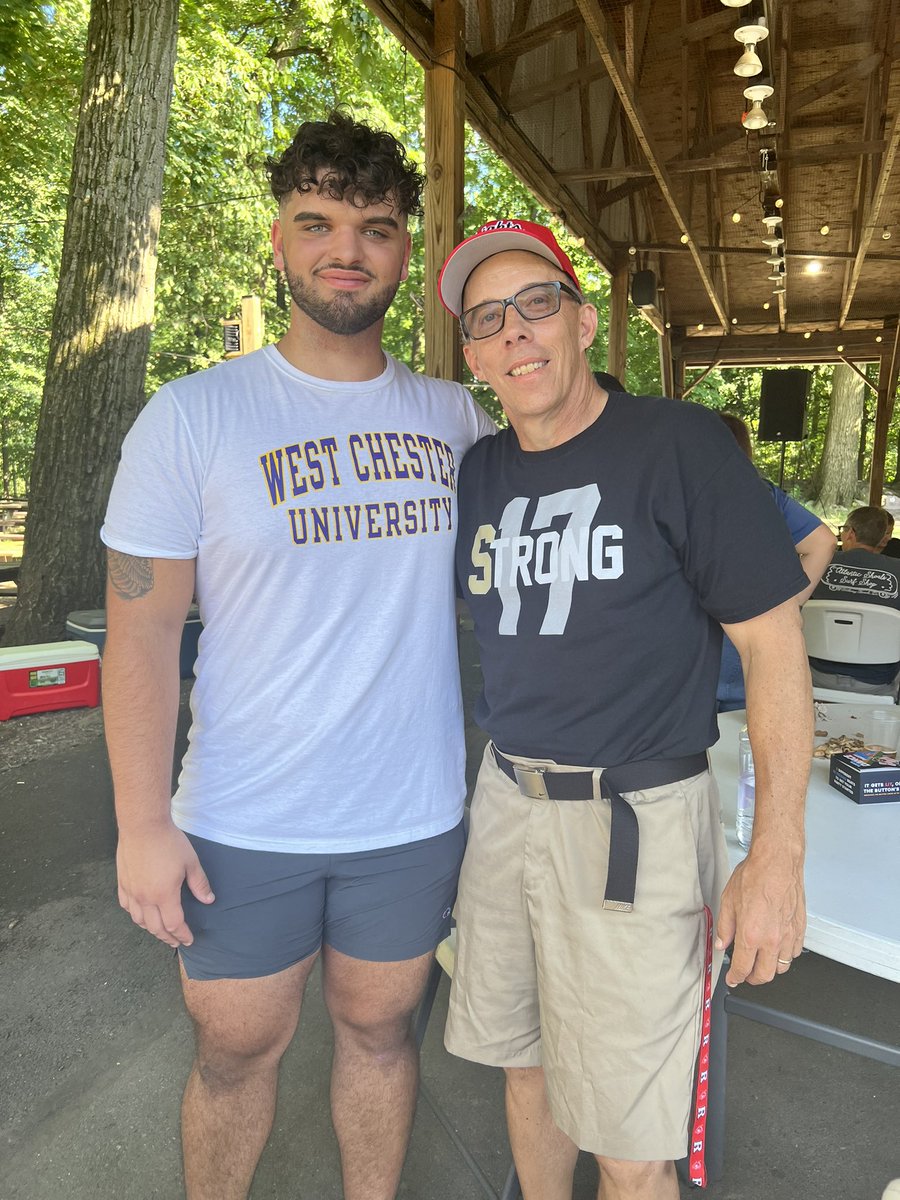 Jake with one of the best coaches he ever had! <a href="/leams24/">Keith Leamer</a> <a href="/JacobCollAzo17/">Jacob</a> ❤️