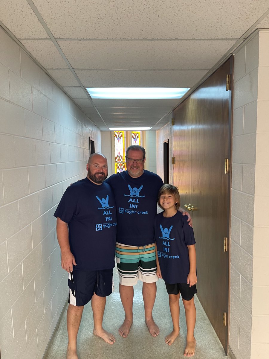 BroGregM's tweet photo. This father and son, going all in at the Creek! https://t.co/pZyl7vgE6Y