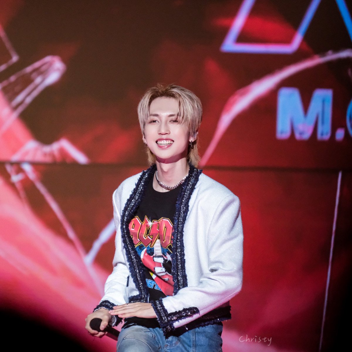 kore_a0214's tweet photo. 20230723
PEAK TIME ENCORE
#PEAK_TIME
#몬트
#MONT
#RODA https://t.co/3Tw68eIFXU