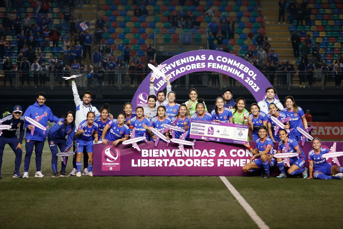 CampeonatoCL's tweet photo. ⚽🏆🏅 El momento... ese momento del #Chile2
Definición de Carla Guerrero y la euforia de @udechilefem
Rumbo a @LibertadoresFEM ✈
📸 Carlos Parra https://t.co/ajmzsWRec6