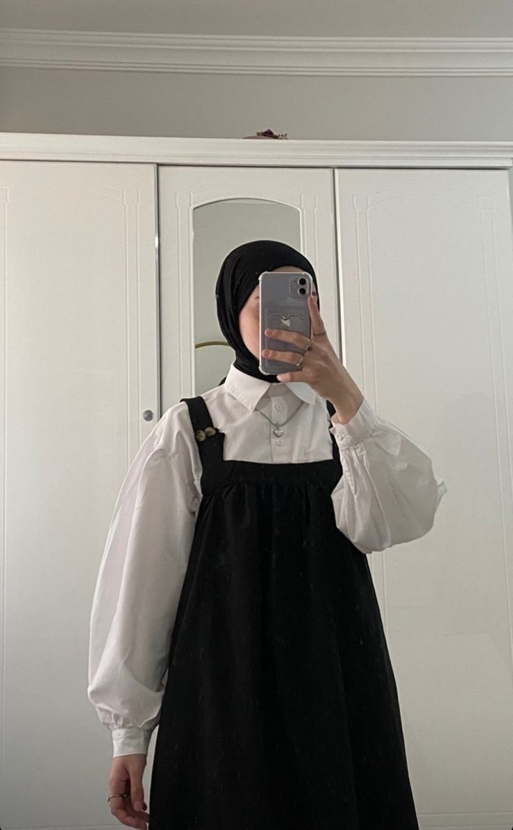 sunnlion_'s tweet photo. ˚ʚɞ˚ kemeja putih lengan balon anti terawang https://t.co/V3IMirfz9d
˚ʚɞ˚ outer murce cuma 35k woi😣
https://t.co/iTI1wz0ePs https://t.co/wwcirlfv8y