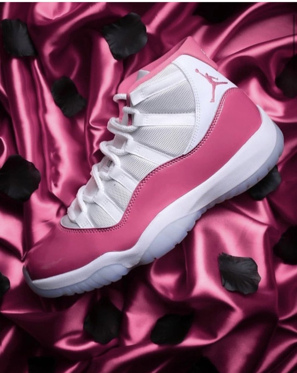 Sniperkicks tweet media