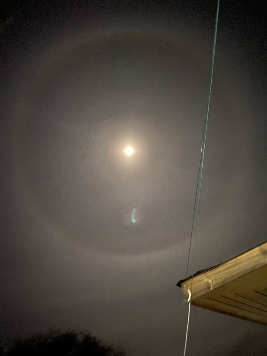 AlFcl's tweet image. Wtf cómo está. La #Luna