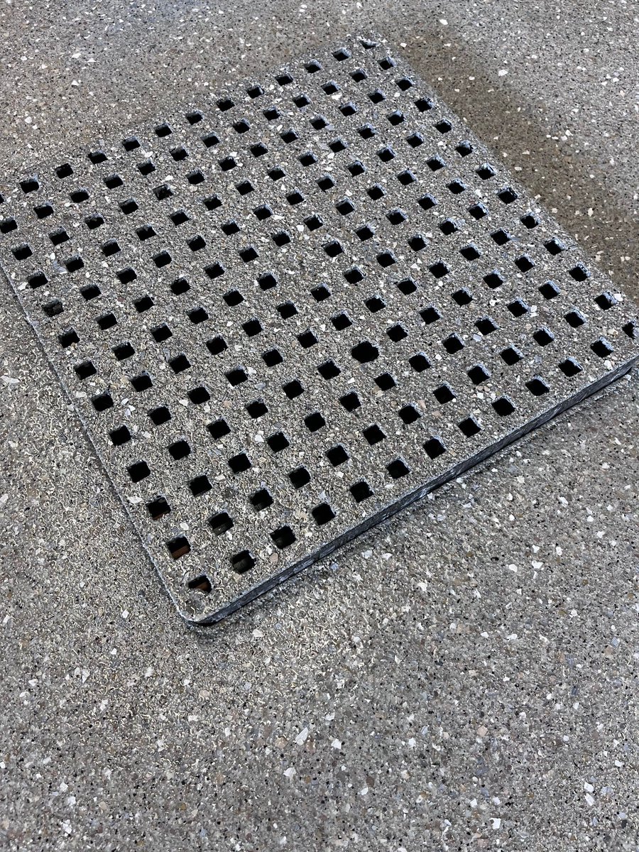 ClimashieldR's tweet photo. Another garage floor transformation by the ClimaShield team.  Transforming worn and damaged concrete into a clean, aesthetic space! 

The hybrid stone aggregate makes for a unique and classy look for any garage, patio, basement or pool deck. 

https://t.co/wgI8oBUlZN https://t.co/y7NdTpGGfh