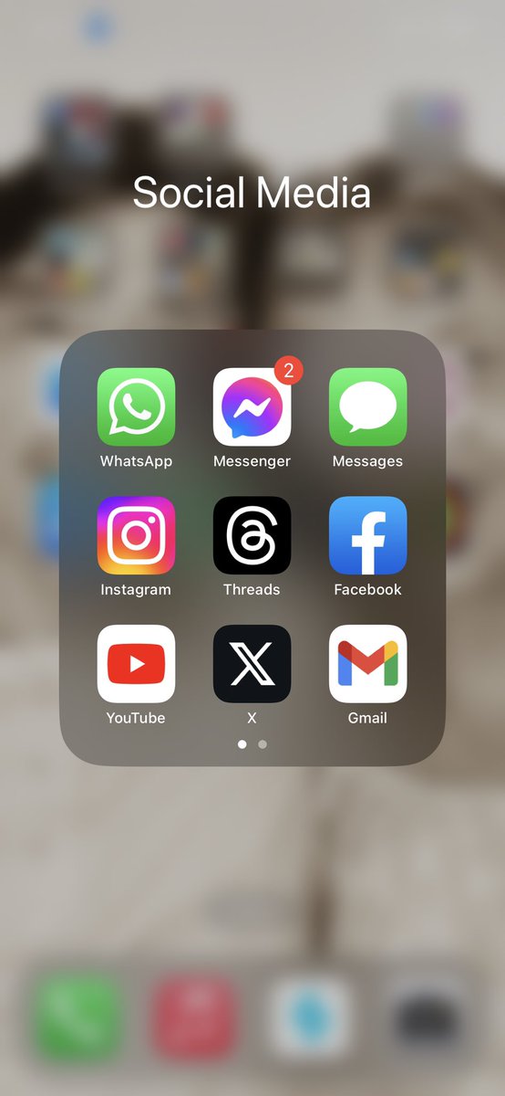 thobae_'s tweet photo. The new Twitter logo looks like trading app, but it’s fine @elonmusk 👌🏻#NewTwitter https://t.co/ccgGFpRdX3