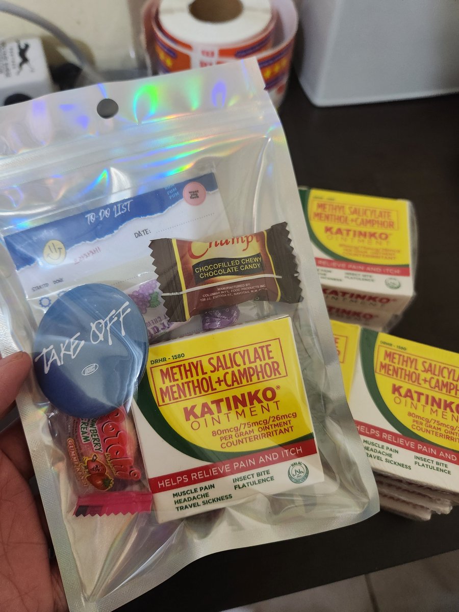 Hi, may limited freebies akong hinanda for Saturday😂 rush lang 'to since initially di ko talaga sure if makakapunta ako😅 Will probably insert a few official stuff, check ko muna ano 😆