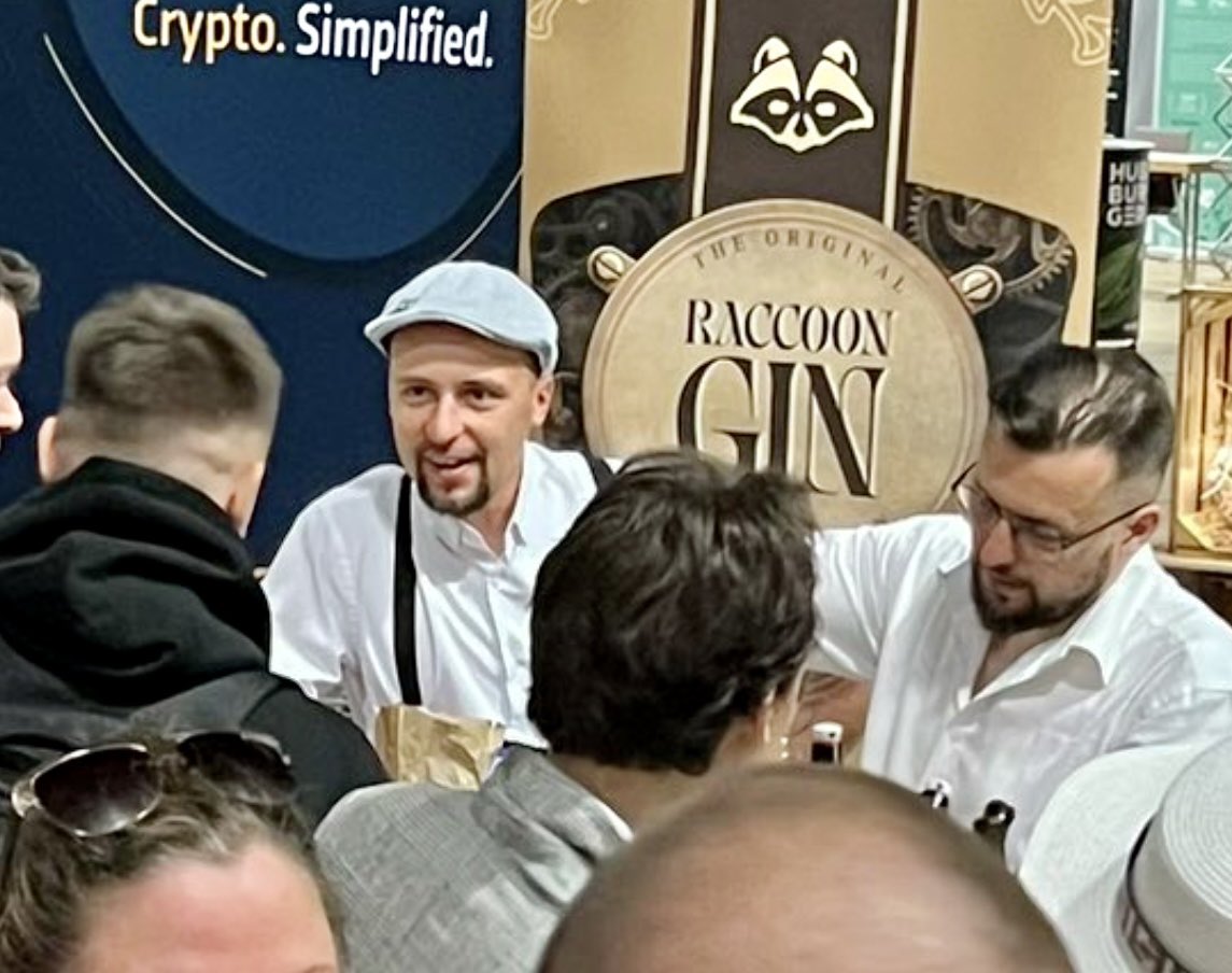 Makash_Mak🍌 tweet media