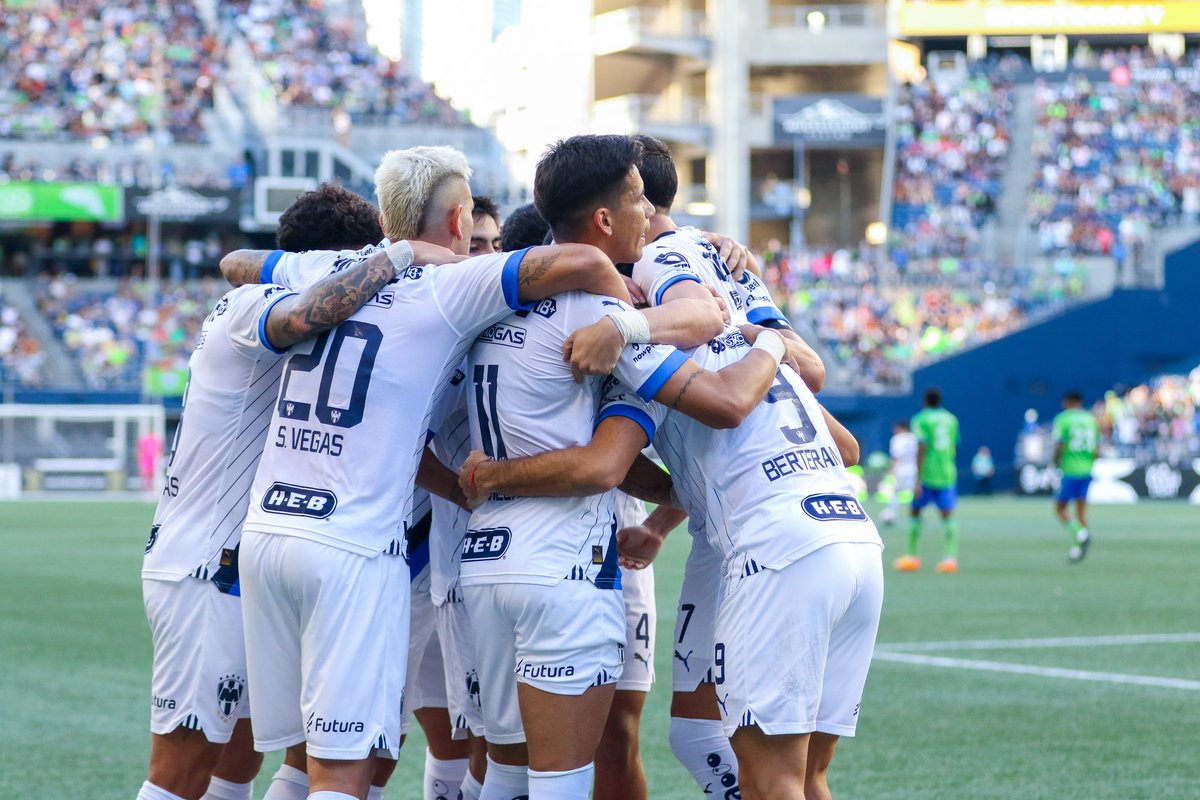 En la Vida y en la Cancha🇫🇮
 ¡Arriba el Monterrey!