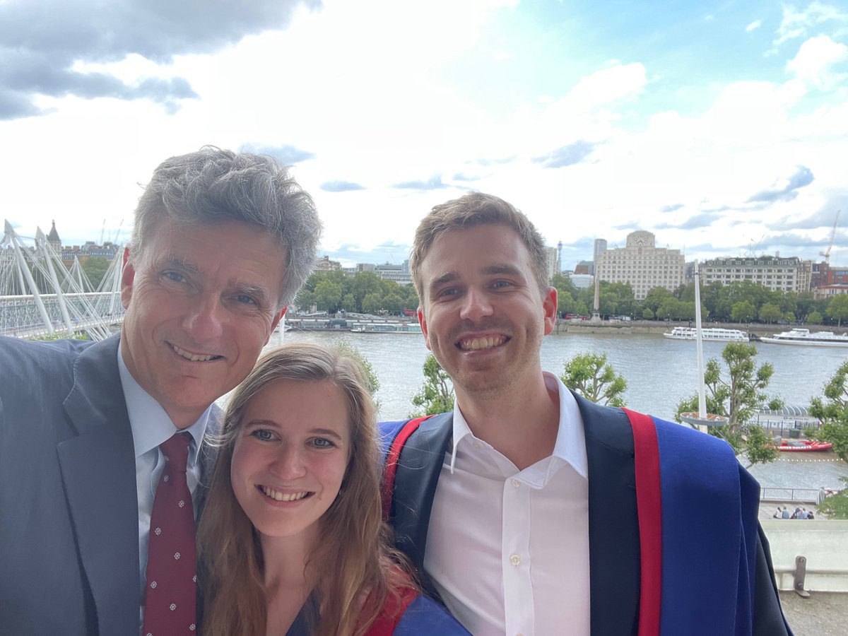 Michael Malim (@michael_malim) on Twitter photo Many congratulations to Dr Adrian Signell & Dr Helena Winstone on graduating with PhDs in Virology from KCL Infectious Diseases <a href="/KCLImmunoMicro/">School of Immunology & Microbial Sciences</a> <a href="/KCL_MRCDTP/">KCL MRC DTP</a> Many congratulations to Dr Adrian Signell & Dr Helena Winstone on graduating with PhDs in Virology from KCL Infectious Diseases <a href="/KCLImmunoMicro/">School of Immunology & Microbial Sciences</a> <a href="/KCL_MRCDTP/">KCL MRC DTP</a>