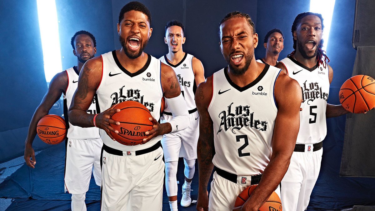 NBAMemes's tweet photo. We really thought that this lineup was winning it all https://t.co/jAxaOxONb1