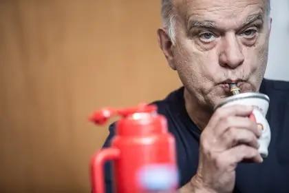 VascoGorrocha's tweet image. ❌️ "HAY QUE ANULAR LOS DESCENSOS PARA NO DESATAR EL CAOS SOCIAL"

⚠️EL INSÓLITO PEDIDO DEL PRESIDENTE DE INDEPENDIENTE NESTOR GRINDETTI AL CHIQUI TAPIA

🤡 SI LA AFA LO ACEPTA SERÍA EL PAPELÓN MAS GRANDE EN LA HISTORIA DEL FÚTBOL ARGENTINO