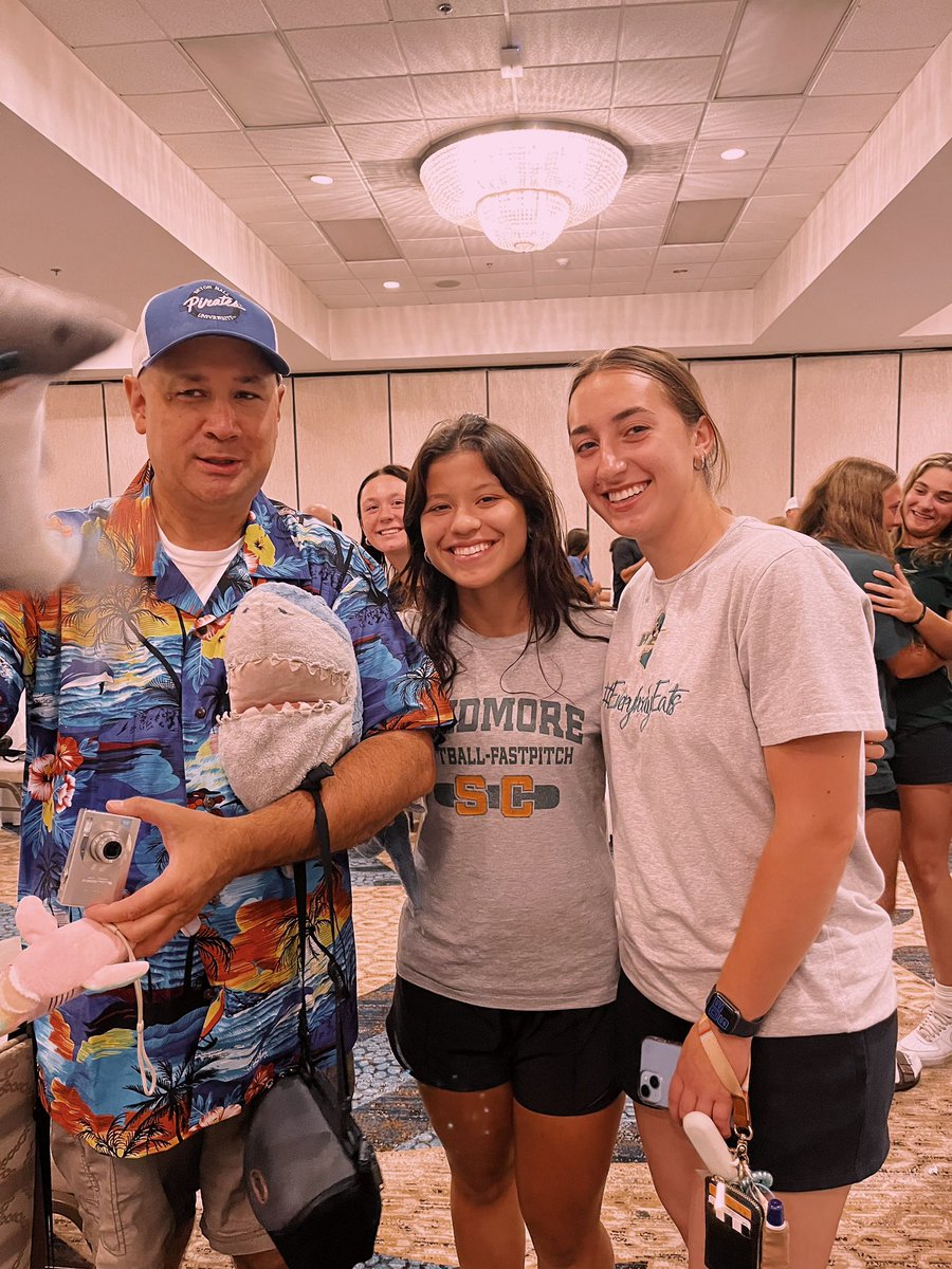 cortney somsky🤍🥎 tweet media