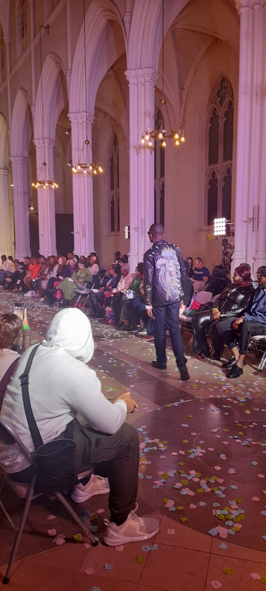 uvawrld's tweet photo. #cantstopfashion #csflive #Uvawrld #wearyourtentacles https://t.co/Ht1BPOsBqZ