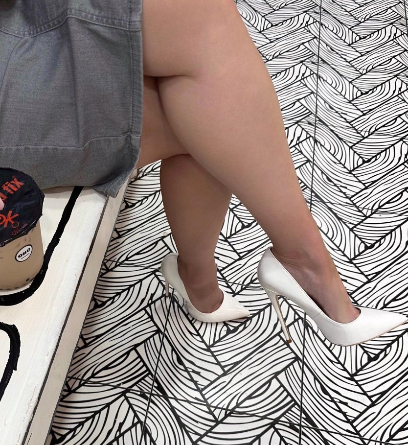ShoesshiCom's tweet photo. Boba #heels #highheels #heelsinpublic #whiteheels #whitepumps #12cmheels #higharches #stilettos #boba https://t.co/XEygbbiE7j