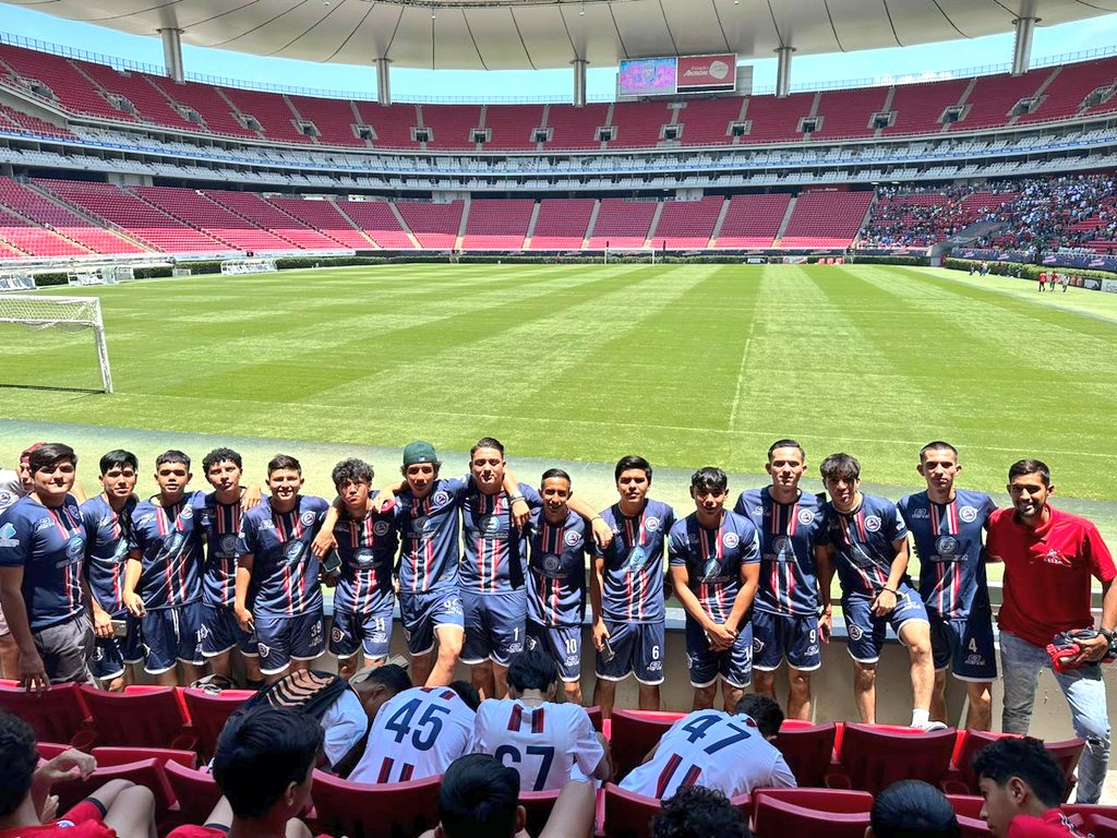 LVillagran23's tweet photo. Les deseamos todo el éxito y buena vibra en esta primera participación de nuestra academia @SPORTSARENAFC en la histórica y reconocida  #CopaChivas en la versión 2023...
#VamosMuchachos
@RamonMorales11
@PAULEDELGADILLO https://t.co/DFh24f1b5u