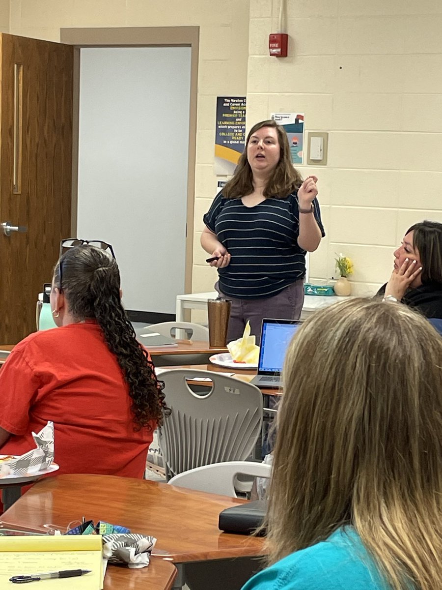 Our STEM director @nccastemipd getting us ready for an amazing year! 🚀🚀 Super proud of her🎉🎉
@CEO_NCCA @NCCA_Covington @NCCA_STEM #myncca