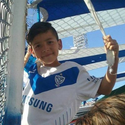 Enserio le pegaron a Prestianni?? justo el unico pibe que pone huevo y es hincha del club.
