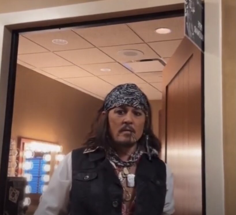Johnny: walks out of dressing room, minding his own business, comes face to face with Instagram live….

“What is that?”

But this is the man some spuds want you to believe generated a bot army, and launched a social media war 🤣🤣🤣
