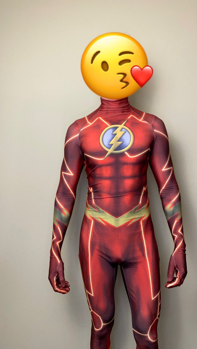 New Flash costume!! Absolutely love it!