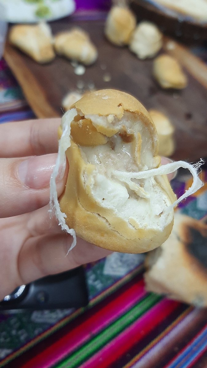 c4micanales's tweet photo. @JumboChile compramos estas empanadas y nos enco tramos con esta desagradable sorpresa en su interior, no logre dar con la marca de fabrica, necesito ayuda, gracias https://t.co/Jt3xZefpHb