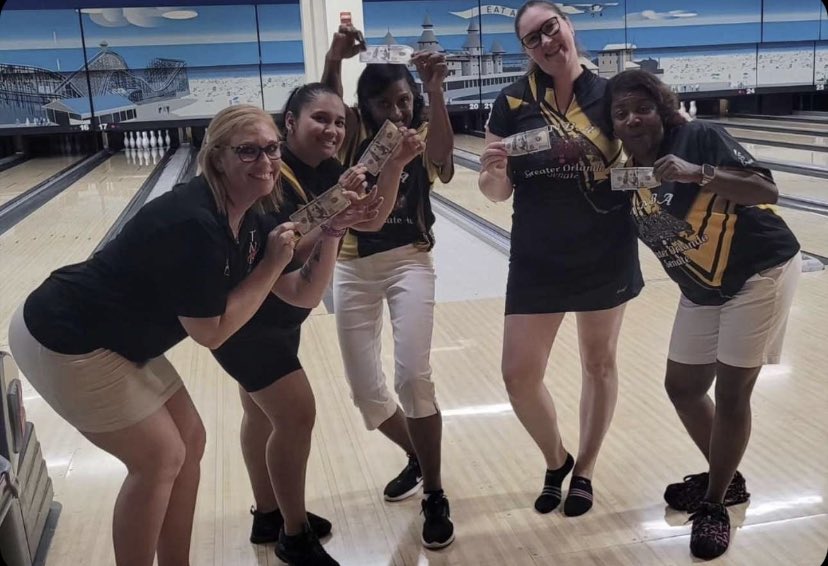 HotRodKFN's tweet photo. What a weekend!!!! 783 for a set, 738 for another with a 280. And we won Bragging Rights event!! Let’s go!!! #MotivBowling #MOTIVnation #Coolwick https://t.co/fphPQ1sUaN