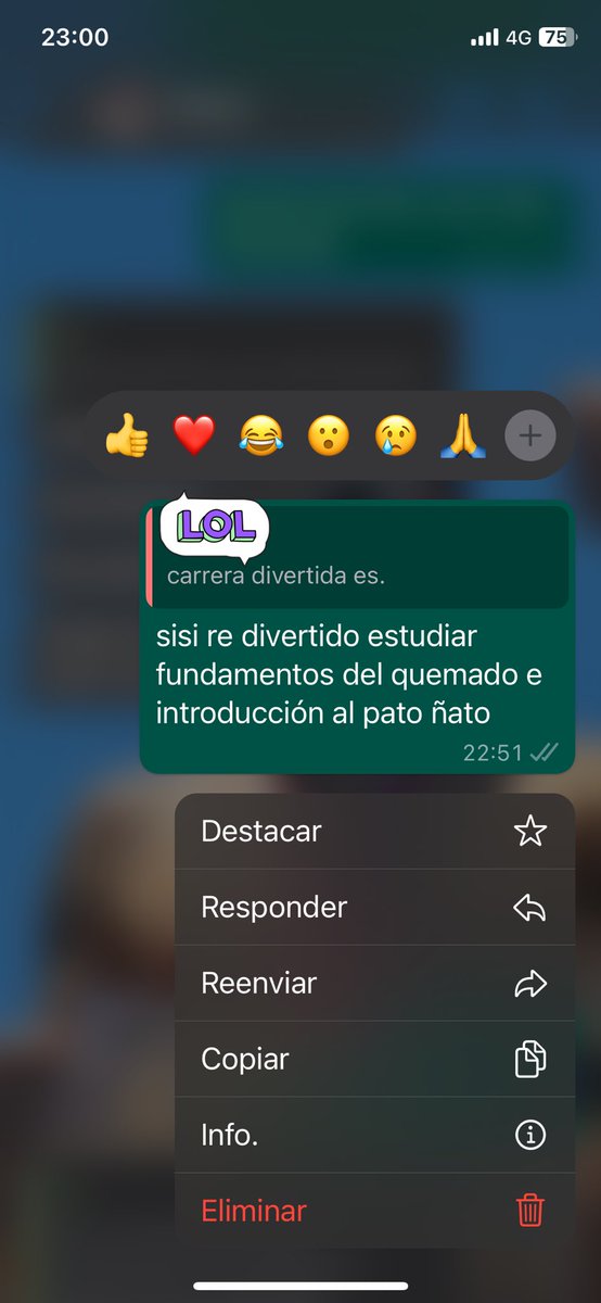 uvickytina's tweet photo. Un profe de educación física me dijo que mi carrera es aburrida!!!! entonces tuve que contraatacar https://t.co/GcsaAYlNla