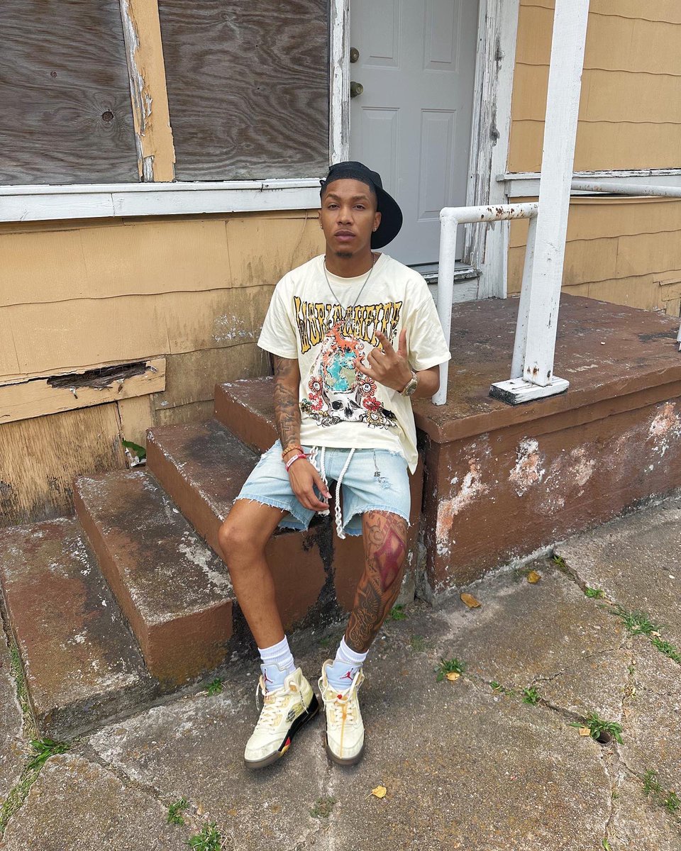 Redfromthecut's tweet image. This not a fire drill, this the real thing 🦉