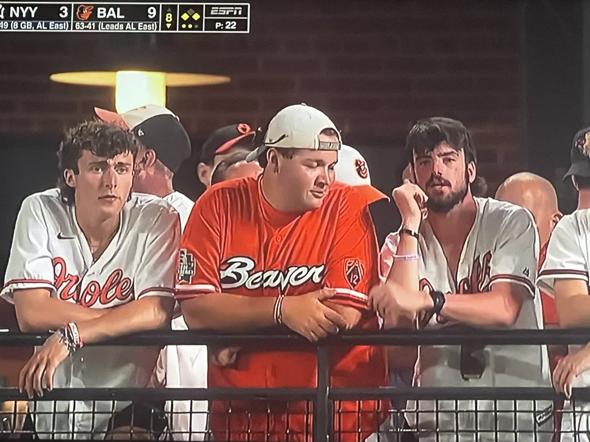 patrick_sears's tweet photo. @PMILLBaseball representing!  Lol https://t.co/2wSxurIVRa