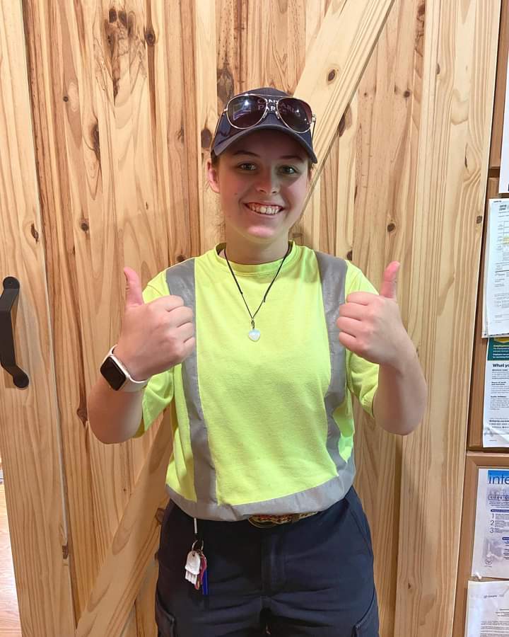 Welcome to our new staff Sunday series! We will be highlighting our amazing and hardworking staff. 🌿🌲🌅 

Meet Molly! Molly has been working at Sauble Falls for 3 years. She started out in the gate house and transitioned to our maintenance crew this year.