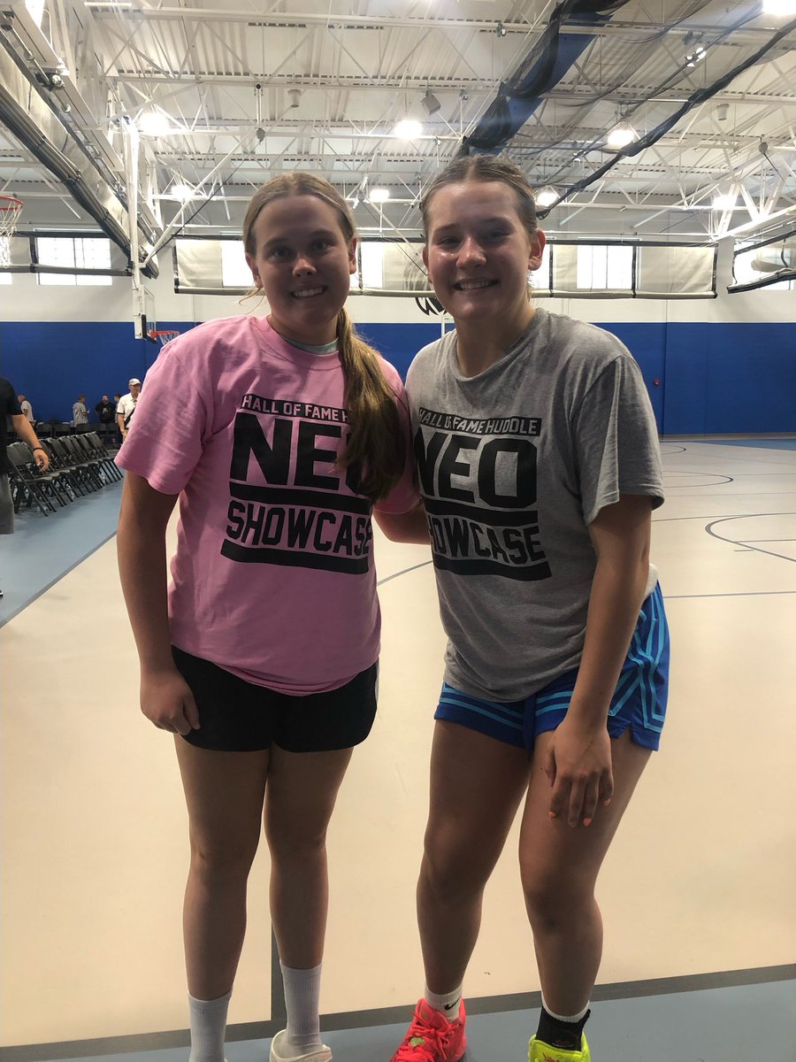 Lauren_Himes_32's tweet photo. Thank you @HOFHuddle_Rich for giving me the opportunity to play with such great talent at the #NEOSummerShowcase! It was great to play against so many talented girls and in front of many coaches. Amazing event! https://t.co/xwWkIFtllZ