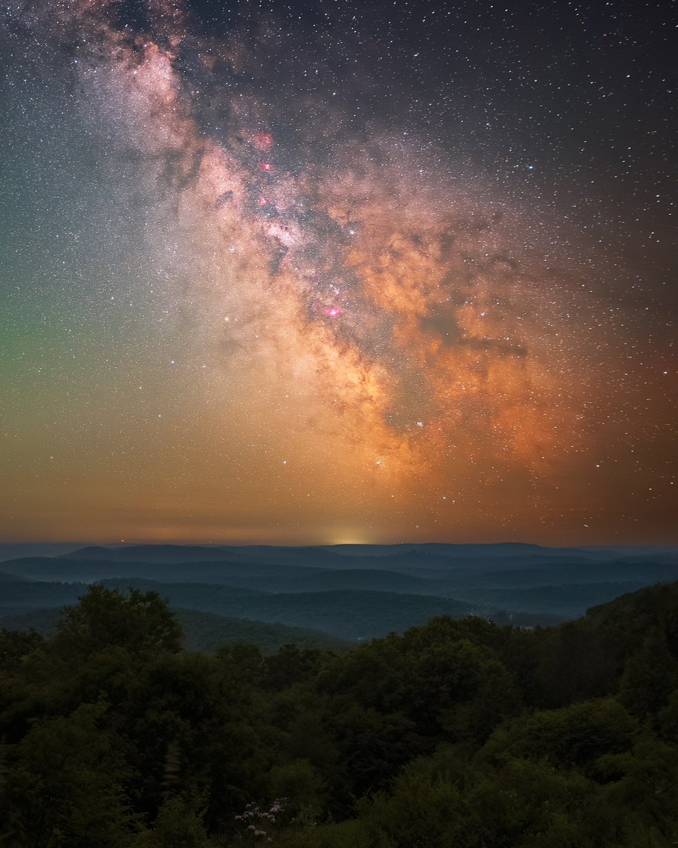 astronycc's tweet photo. Cherry Springs Vistas

Captured from my most recent trip to cherry springs, I’ve had this shot in mind since the first time I visit the park back in 2018. I’m glad I was able to accomplish it this time around. 

#MilkyWay #nightsky https://t.co/popeJbcrvF
