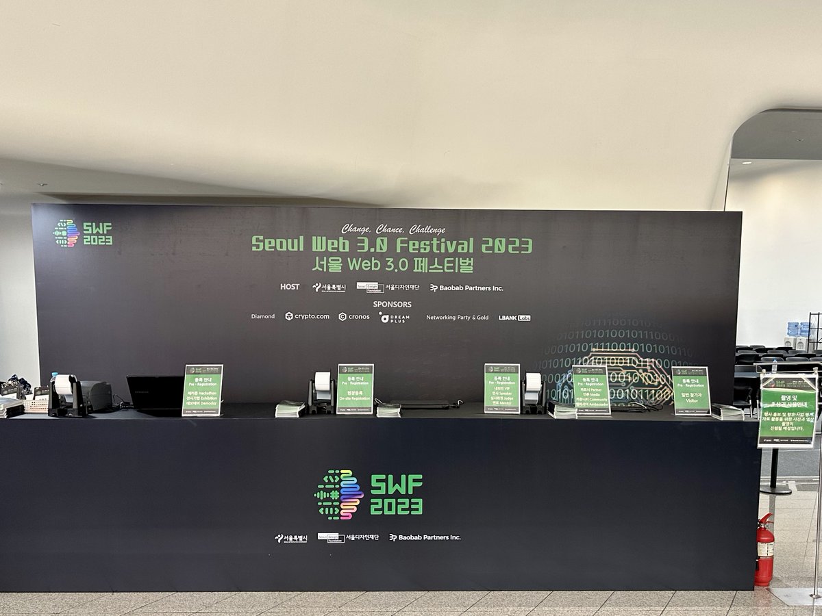 flappymoonbird's tweet photo. 🦉Attention, birds!
FlappyMoonbird has flocked with @swfoffical to Korea for #SeoulWeb3Festival2023

🎁Drop by and indulge in exhilarating games to win fabulous gifts
📆 31July - 02Aug 2023, 10AM KST
📍Dongdaemun Design Plaza ArtHall B2
#Flappymoonbird #Flappyfam  #playforfun https://t.co/CT96G1HCeY