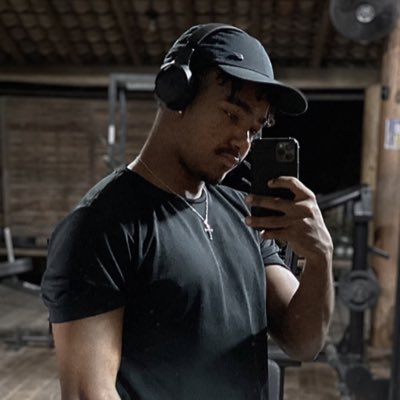 Herozaum's tweet photo. #NovaFotoDePerfil https://t.co/5PwBbpTSbK