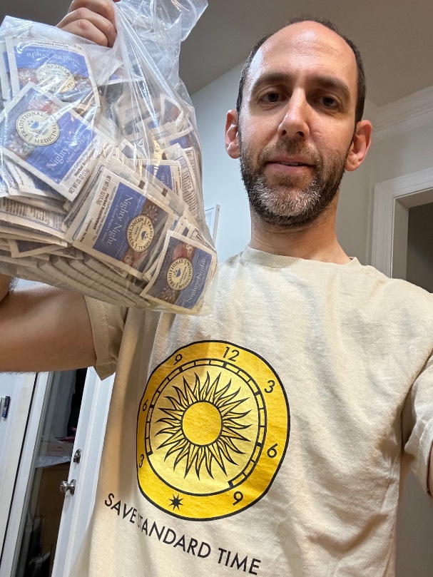 @DGlaucomflecken, you ain't kidding. We do have unlimited sleepy tea in sleep medicine! (We also have sundials on our t-shirts because they're better than daylight saving time) youtube.com/watch?v=BZ77iv… #choosesleep @AASMorg #savestandardtime