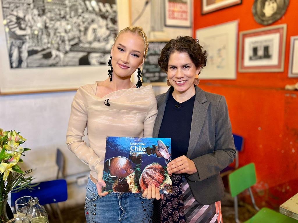 Espectacular que la ministra <a href="/maisa_rojas/">Maisa</a> difunda en TV abierta el enorme trabajo de Eduardo Sorensen, uno de los mejores fotógrafos submarinos del país #LaDivinaComida